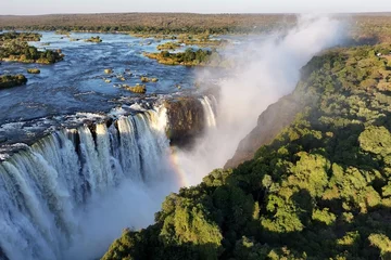 Где находится самый большой водопад в мире?