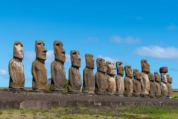 История создания гигантских статуй на Острове Пасхи стала еще более загадочной